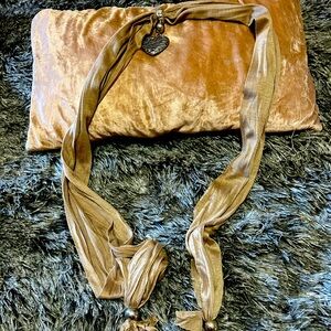 Beige scarf with heart